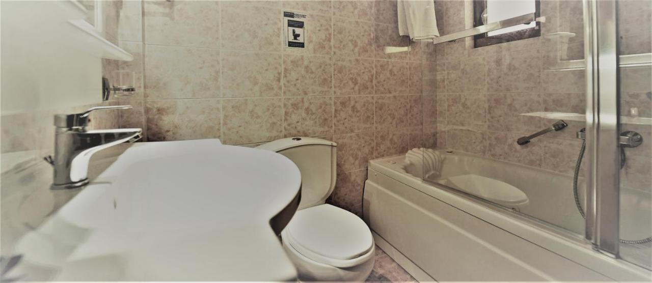 Hotel Tourist Parga Buitenkant foto
